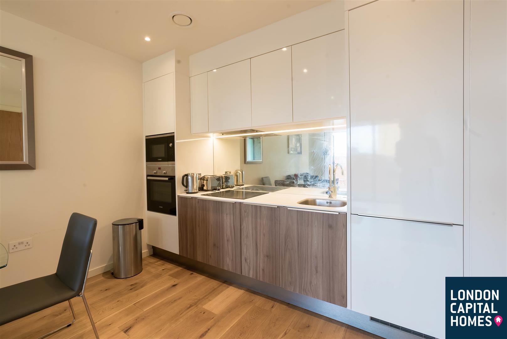 1 bed property in 6 Camberwell Passage, London